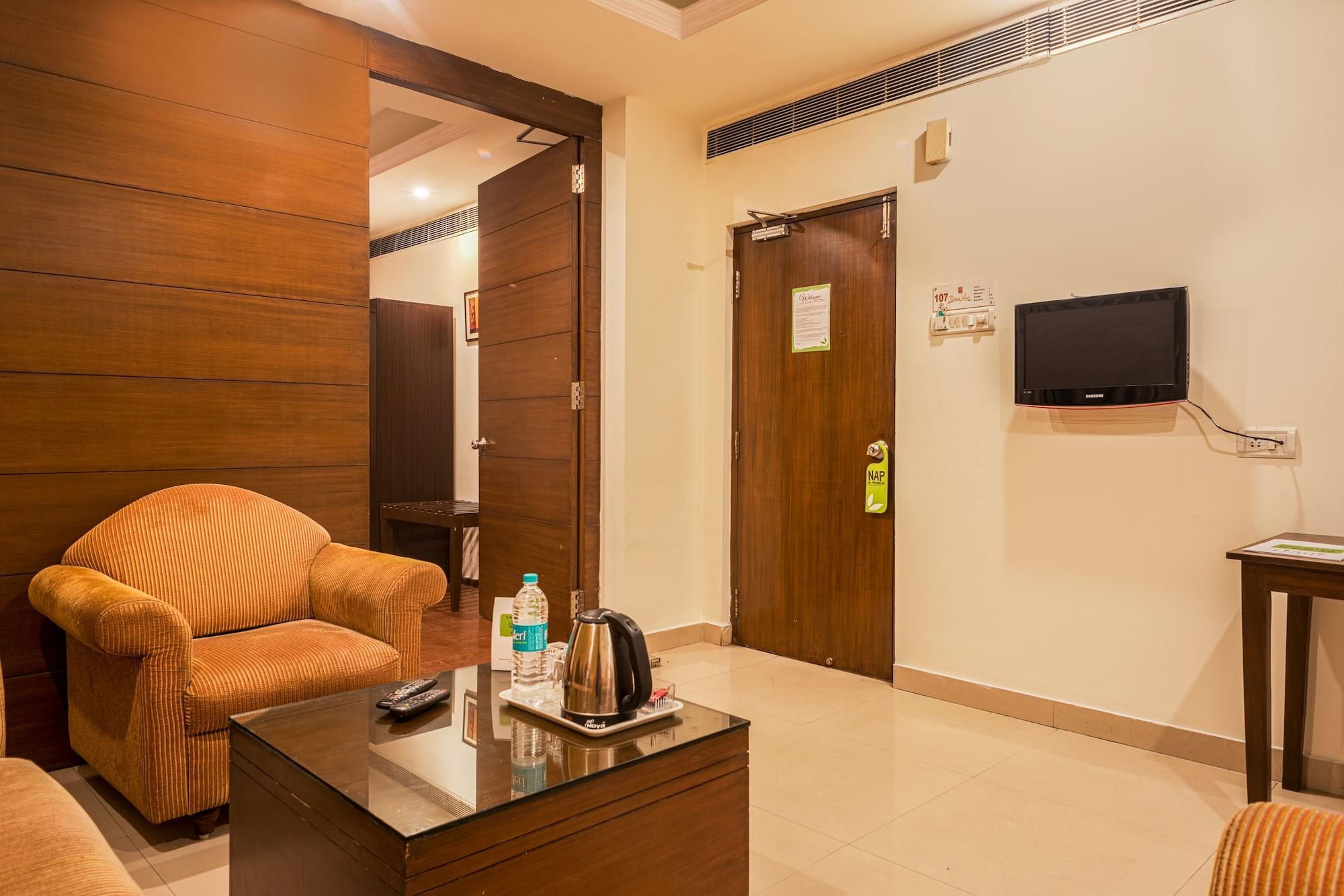 Treebo Trend Grand Plaza Nampally Хайдарабад Экстерьер фото