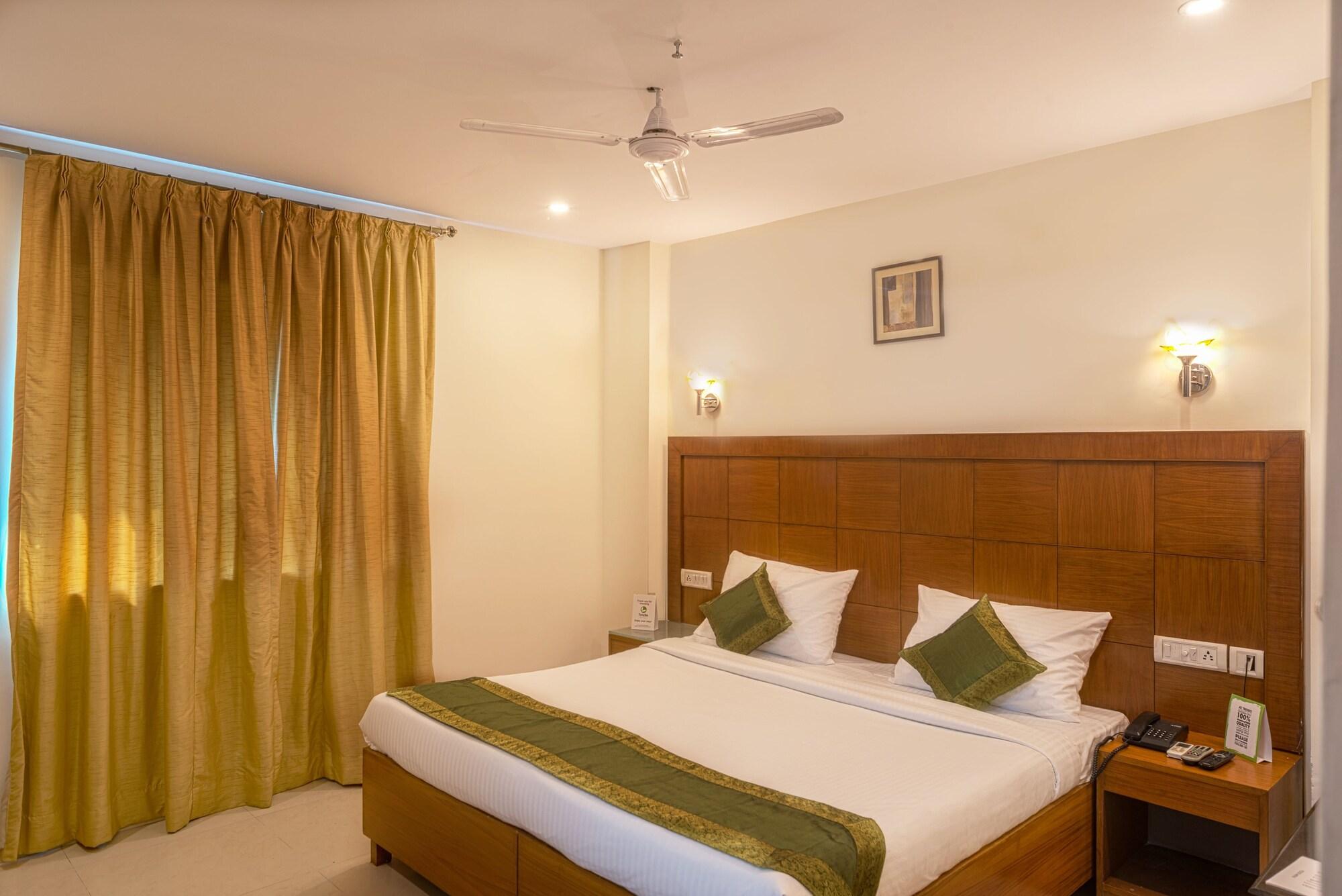 Treebo Trend Grand Plaza Nampally Хайдарабад Экстерьер фото