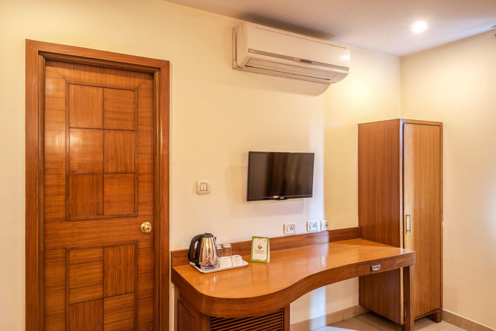 Treebo Trend Grand Plaza Nampally Хайдарабад Экстерьер фото